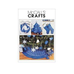 McCalls Crafts Christmas Pattern 37777 Kit Tree Skirt‎ Stockings Ornaments Decor
